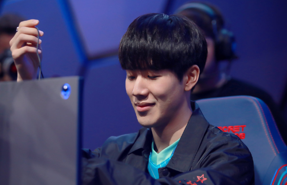 他善于分析 他善于分析